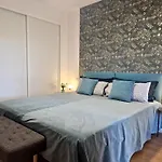 Apartment Sr Reserva De 2bdr With Private Garden *