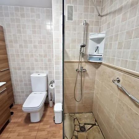 Sr Reserva De 2bdr With Private Garden * Marbella