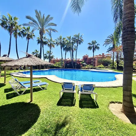 Apartment Sr Reserva De 2bdr With Private Garden Marbella