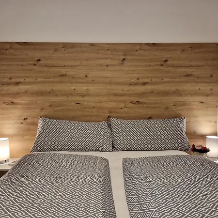 Sr Reserva De 2bdr With Private Garden