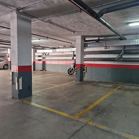 Sr Reserva De 2bdr With Private Garden Apartament