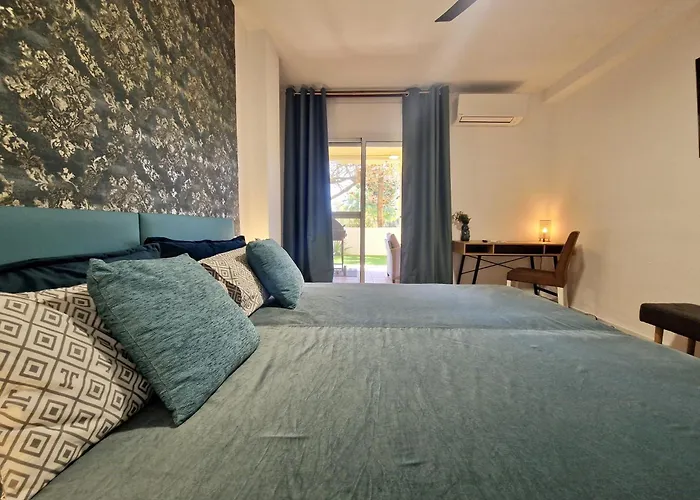 Sr Reserva De 2bdr With Private Garden Apartament